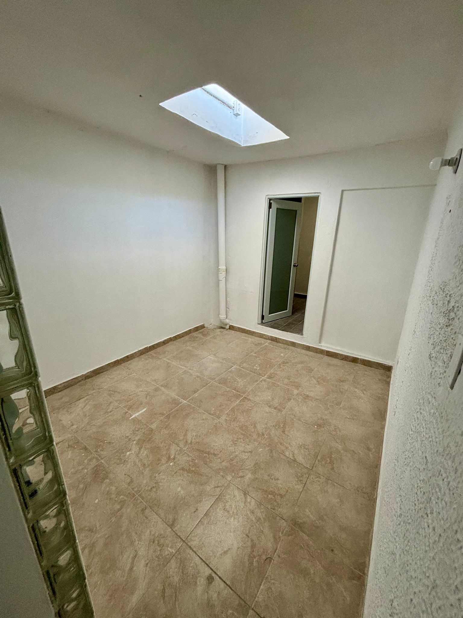 Property Gallery image 0